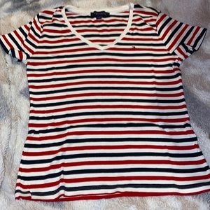 Tommy Hiflfiger. Size: M